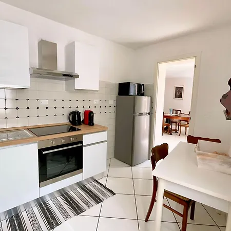 Guest house Dimora Arte E Vino, 9 Minuti Dai Mercatini Di Natale